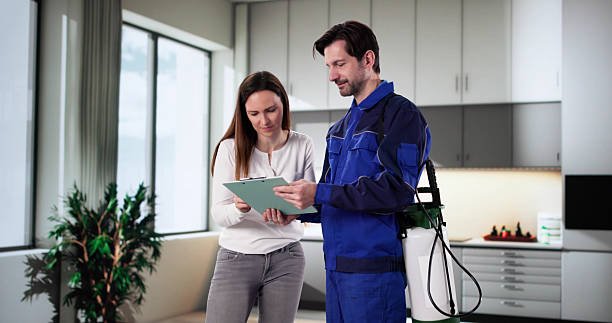 DeAnza Termite & Pest Control team performing pest inspection