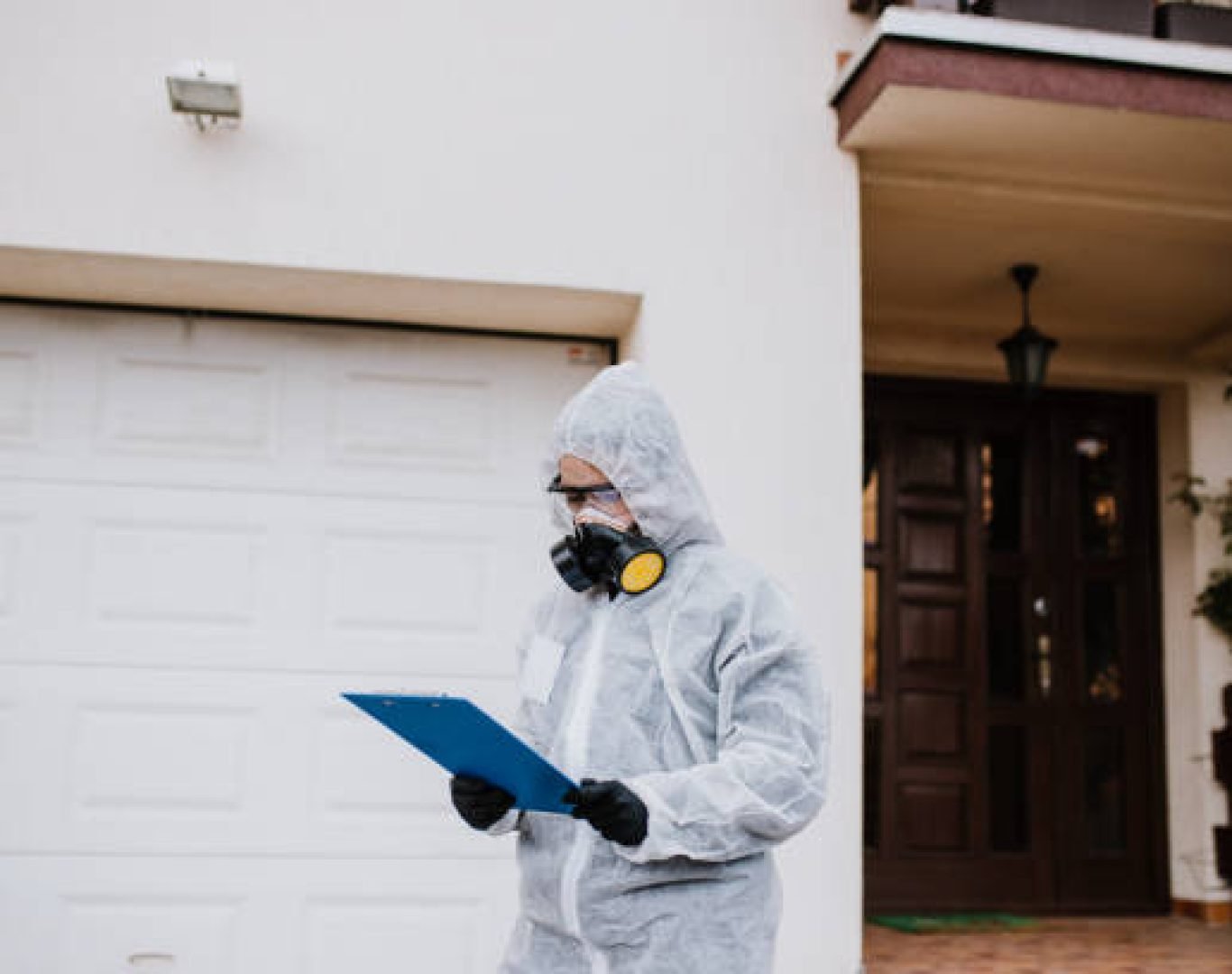 Expert termite inspection near Murrieta house foundation